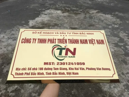 biển inox công ty đẳng cấp