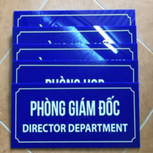 biển tên phòng ban mica