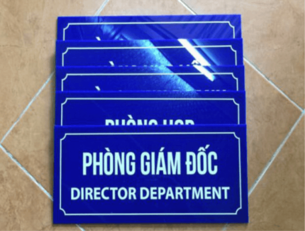 biển tên phòng ban mica